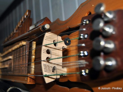 nyckelharpa